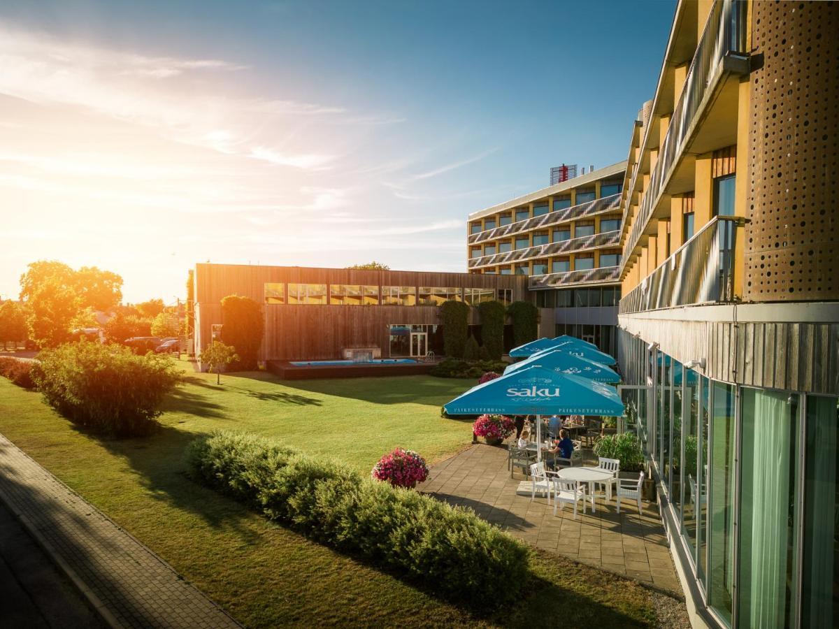 Georg Ots Spa Hotel Kuressaare Ngoại thất bức ảnh